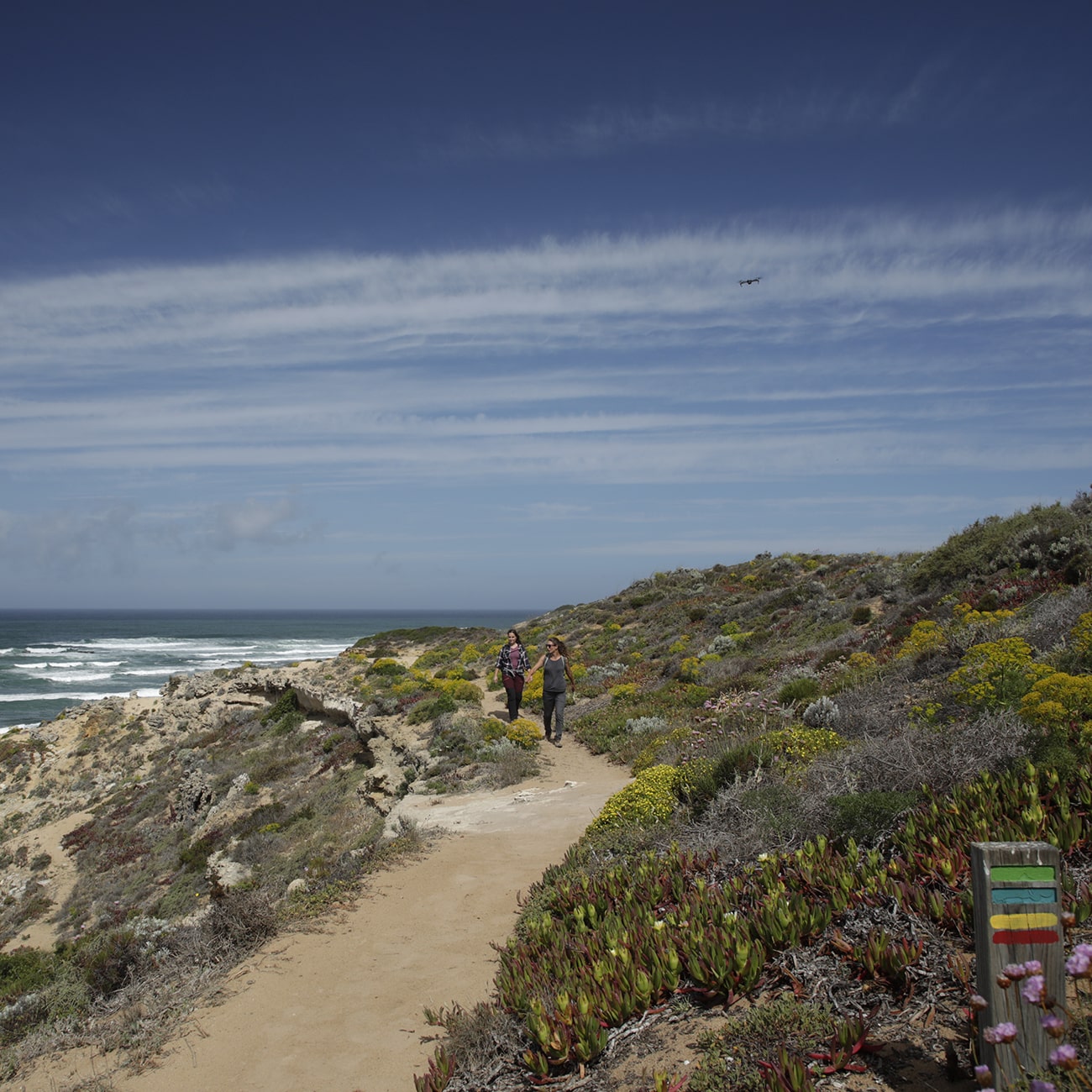 Trekking no litoral Alentejano junto ao mar